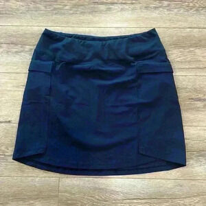 REI Women’s Skirt Size M in Excellent Condition.